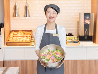 スーパーホテル函館(北海道函館市/函館駅/ホールスタッフ)_3